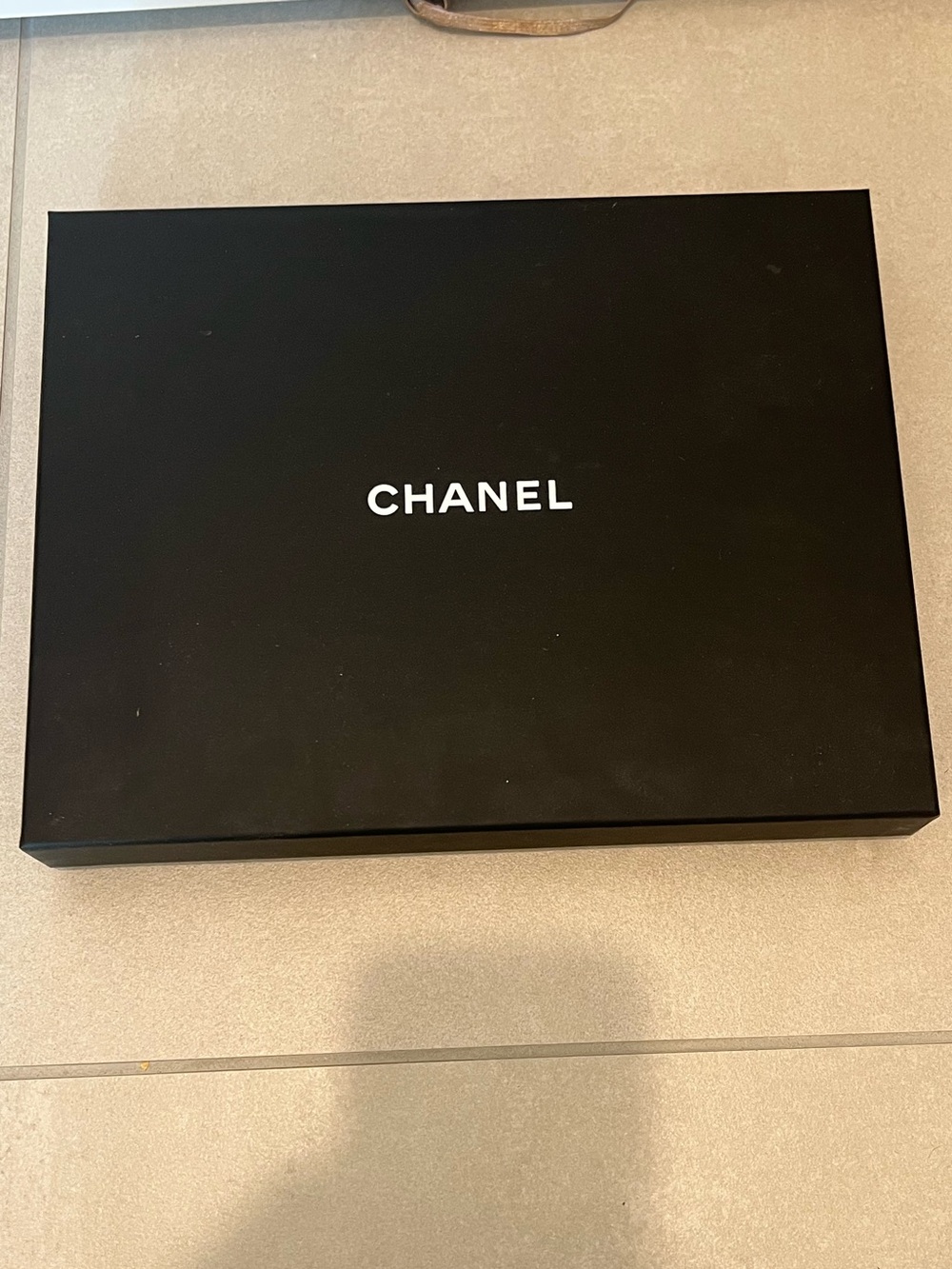 Chanel gift box